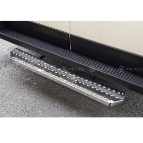 Step for rear doors FORD TRANSIT CUSTOM 13+ (wheelbase L1 & L2)